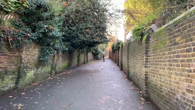 HAMPSTEAD WALK | Hampstead Walking Tour | Hampstead Village | Hampstead Heath | Flask Walk смотреть онлайн