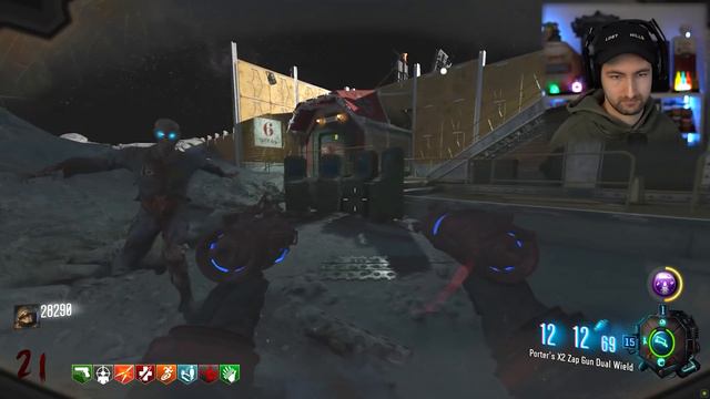 Beating EVERY ZOMBIES CHRONICLES EASTER EGG in one video... смотреть онлайн