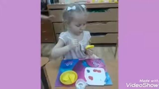 Фролова Злата. Творчество в детском саду, октябрь 2019 смотреть онлайн