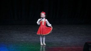 Никитина Валерия «Поцелую бабушку в розовые щечки»