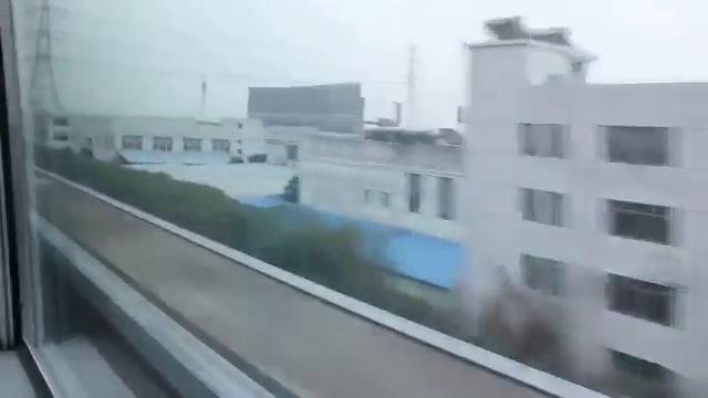 Сверхскоростной поезд. 400 км/ ч. смотреть онлайн