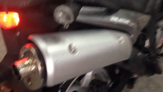 B3867 SUZUKI DL650 V STORM ABS смотреть онлайн