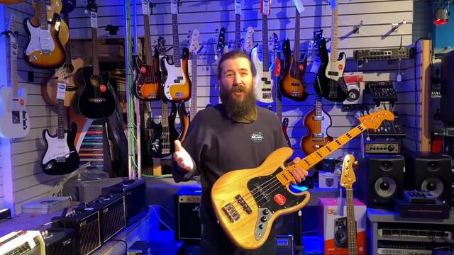 Different Types of Bass Guitar Pickups | What's the Difference? смотреть онлайн