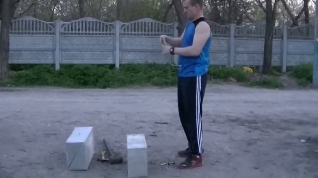 КРАШТЕСТ блоков.Колхозное испытание Фибро ПЕНОБЛОКА саморезом и кувалдой. смотреть онлайн