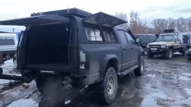 Оригинальный кунг из алюминия на RAM 1500 смотреть онлайн