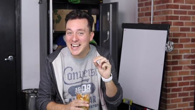 Tips: Apple Watch Series 4 #TipsNChips смотреть онлайн