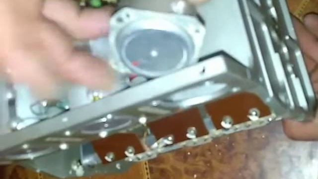 Розбор военной радиостанции 60х годов (Р311). Часть1 смотреть онлайн