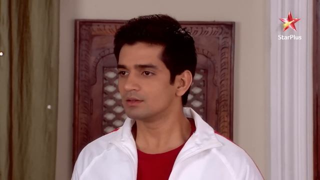 Saath Nibhaana Saathiya | साथ निभाना साथिया | Aham ne pyaar se uthaya Gopi ko! смотреть онлайн