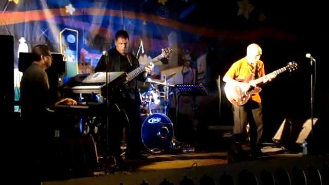 JAZZ'TA - CHICKEN смотреть онлайн