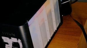 EPSON L210 КОНЧИЛАСЬ КРАСКА КАК ЗАПРАВИТЬ ПРИНТЕР С СНПЧ? ЧТО ДЕЛАТЬ?