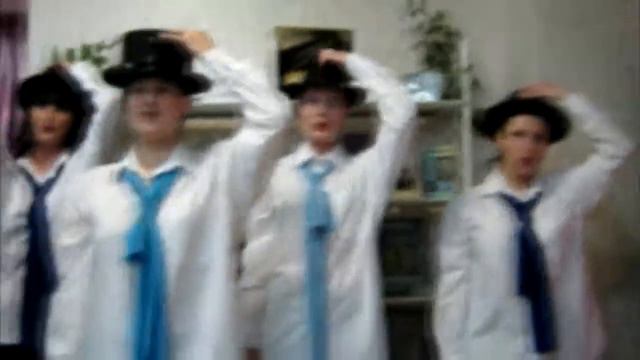 Хэнк Би́би - Hats (Шляпы) смотреть онлайн