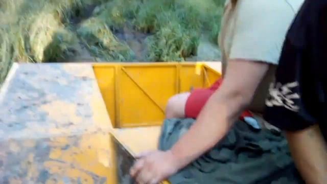 Покатухи по болоту. смотреть онлайн