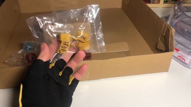 ДВЕ НОВЫХ АРЕНЫ ОТ TAKARA TOMY / SUPERKING / Бейблэйд Бёрст / Beyblade Burst смотреть онлайн