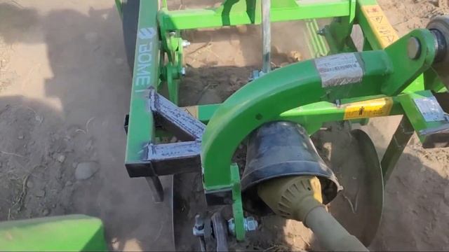 Выкопал бульбу на втором участке 2023 , копалка Bomet смотреть онлайн