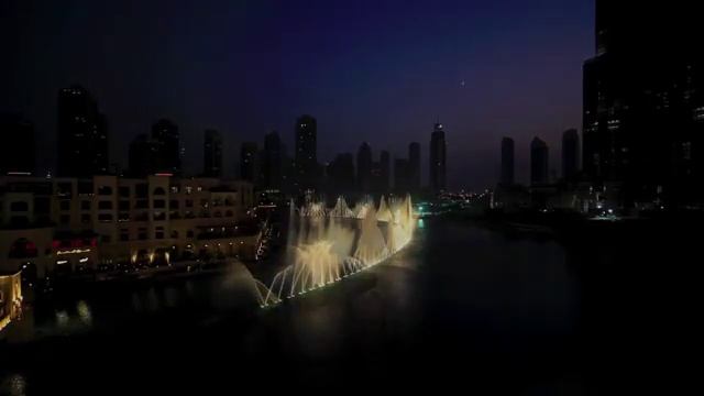 Самый красивый фонтан в Дубае. Вода. Красота. Медитация. смотреть онлайн