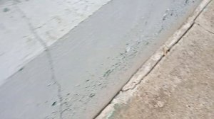 Щель между отмосткой и фундаментом