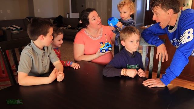 5 DeMoor Boys, or First Girl? смотреть онлайн