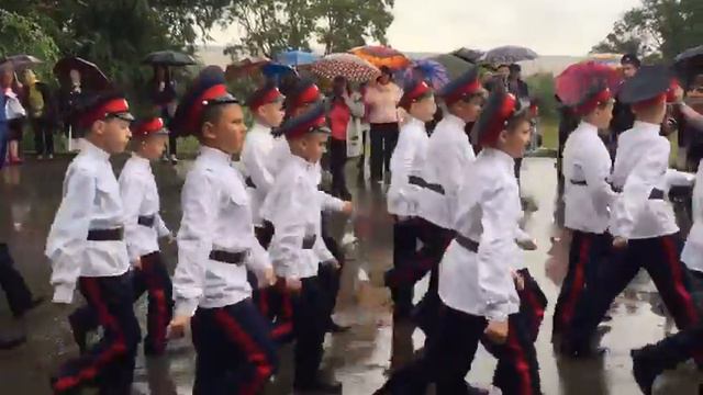МОЛОДЫЕ КАЗАКИ МАРШИРУЕТ смотреть онлайн