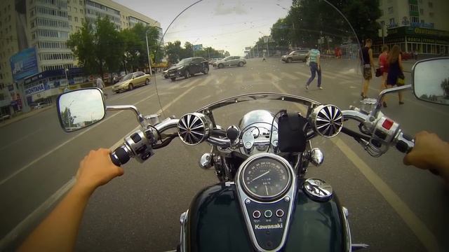 [П.П.] Kawasaki VN 1500 под настроение смотреть онлайн
