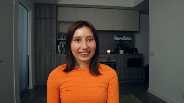 МОЁ ПЕРВОЕ ВИДЕО! О себе, учёбе в Украине и Чехии, переезде и моих первых впечатлениях о Канаде! смотреть онлайн