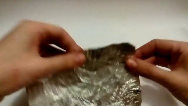 Шоколадное яйцо с сюрпризом Миньоны. Распаковка смотреть онлайн