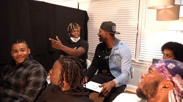 AMP GOES ON A BLIND DATE смотреть онлайн