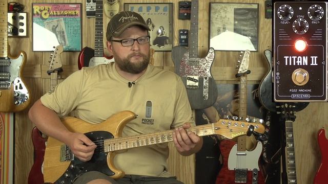 Spaceman Effects Titan II Fuzz Machine смотреть онлайн