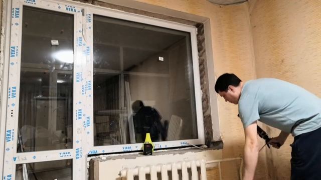 Установка пластикового окна! Балконный блок своими руками! смотреть онлайн