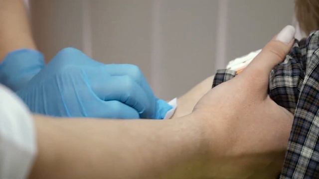 Забор крови у детей смотреть онлайн