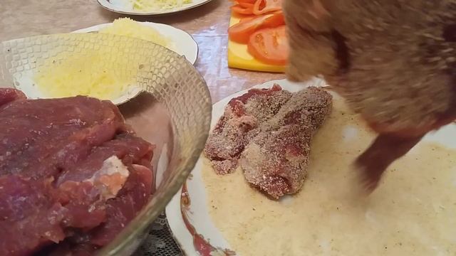 ОТБИВНЫЕ ИЗ ТЕЛЯТИНЫ. СОЧНЫЕ ! ХРУСТЯЩИЕ ! НЕЖНЫЕ! ТАЮТ ВО РТУ ! смотреть онлайн