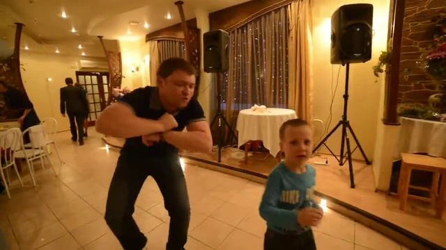 09 27 все танцуют локтями смотреть онлайн