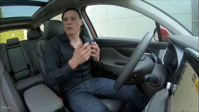 2019 Hyundai Santa Fe Overview & Safety смотреть онлайн