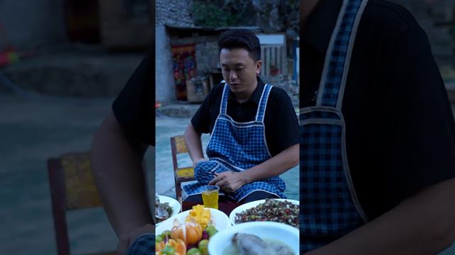 小叔子一家生活太辛苦，想瞞著家人出去打工，沒想到還是被發現了【張美林】 смотреть онлайн