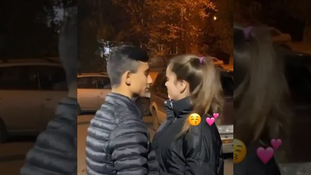Она любила розу🌹❤Проверим актив? Можно 40 лайков💕 Когда уже 666?💞 смотреть онлайн