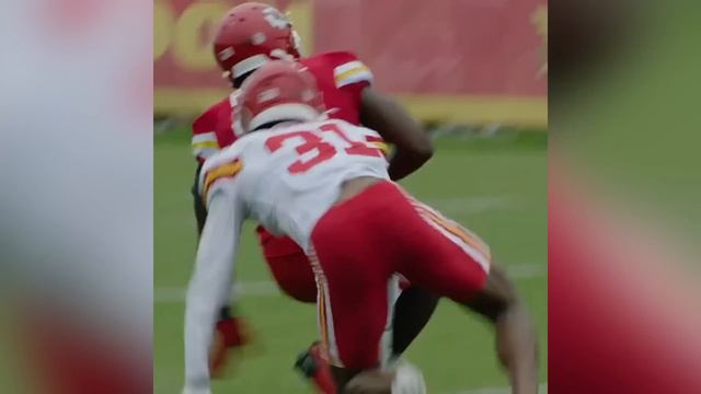 Chiefs DE Charles Omenihu SUSPENDED for 6 games! Justyn Ross' ONE-HANDED catch and more смотреть онлайн
