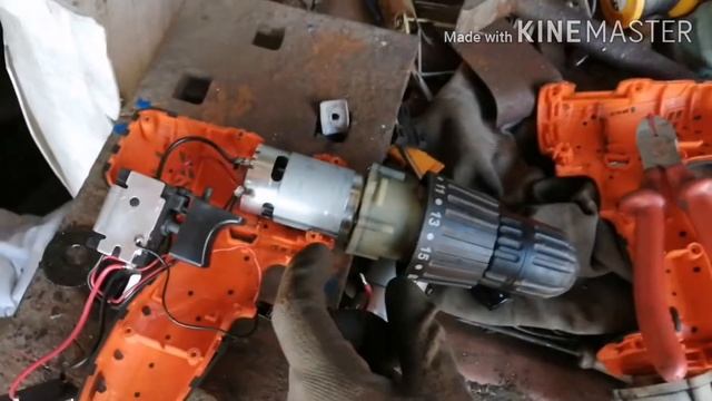 Как из двух шуруповёртов собрать 1 смотреть онлайн