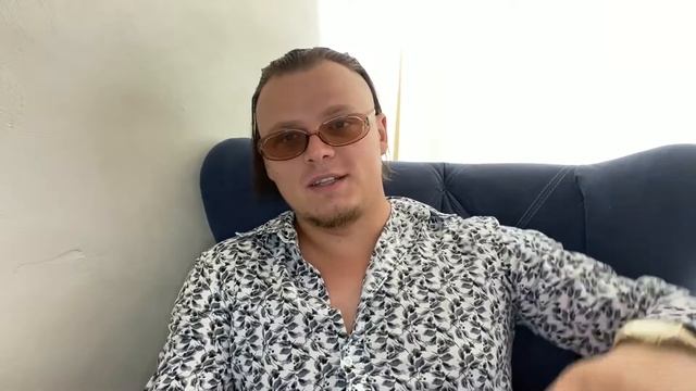 Стоит ли Вам съезжаться? Совместная жизнь до свадьбы. смотреть онлайн