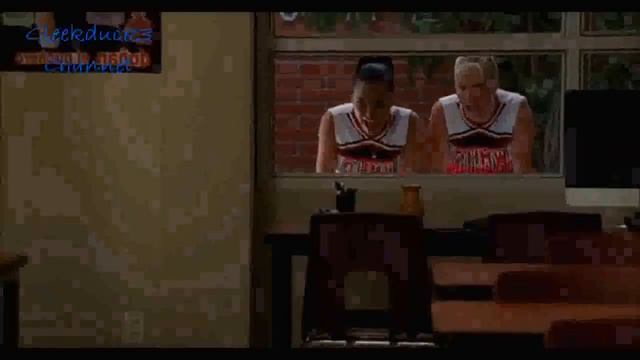 Glee - Emma - Touch-A Touch-A Touch-A Touch-Me смотреть онлайн