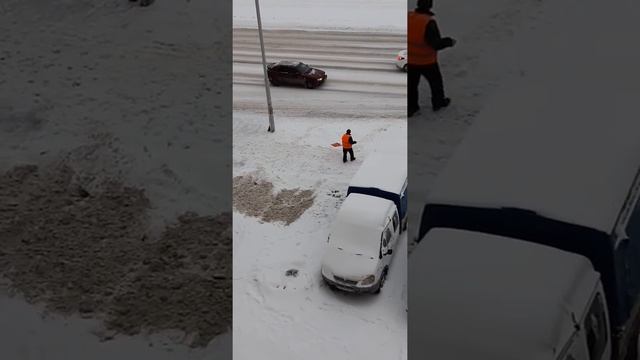 Штаф за помыть коврики авто в микрорайоне 1500р,а за это ничего. смотреть онлайн