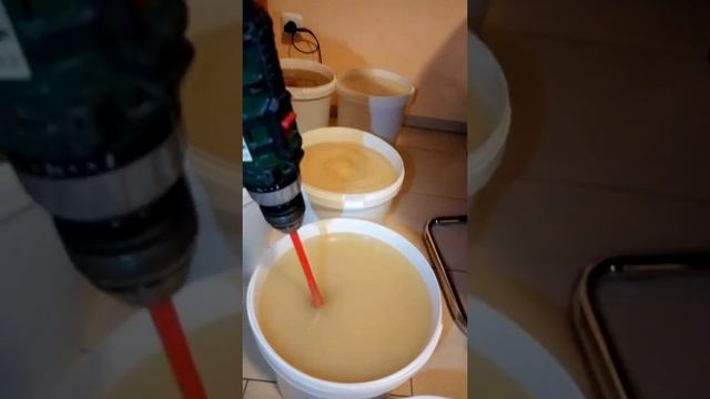 Перемешивание рапсового меда смотреть онлайн