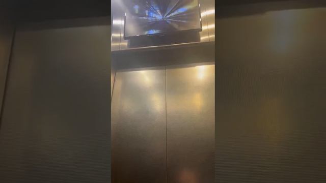 Скоростной лифт (Останкинская башня￼￼) смотреть онлайн