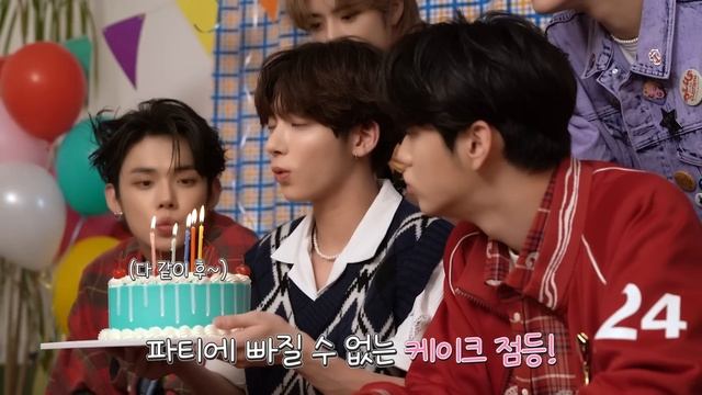 TXT(투모로우바이투게더) '2023 DECO KIT' Photoshoot Sketch