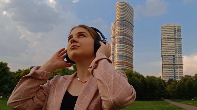 Работа по Модуль 1 Наушники смотреть онлайн