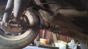 Нива, стук в задней подвеске