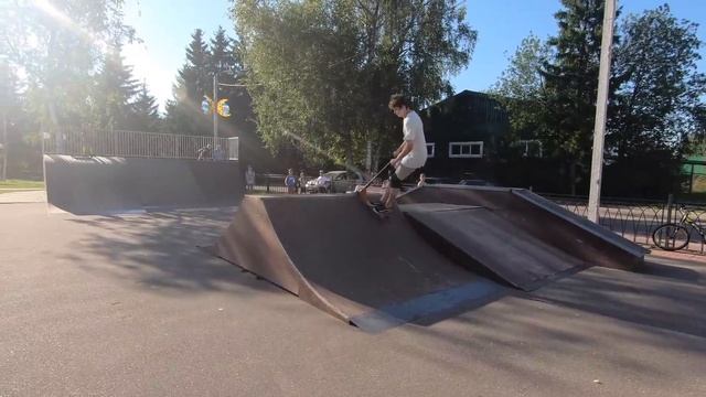 Самый КРАСИВЫЙ Самокат // НАФИНГ ФронтСкут ФЛЕТ (нет) смотреть онлайн