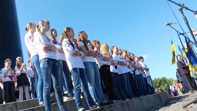 Дитячий хор музичної школи № 5: Океан Ельзи - Обійми смотреть онлайн