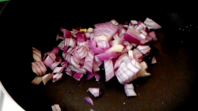 Макароны по-итальянски с соусом из тунца. смотреть онлайн