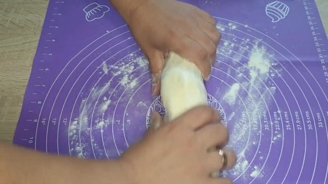 МОЛОЧНЫЙ БАТОН!ВКУСНЫЕ БАТОНЫ В ДОМАШНИХ УСЛОВИЯХ В ДУХОВКЕ!Домашные хлебушки. смотреть онлайн