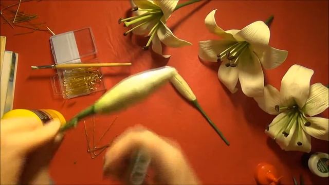 МК Часть 8. Сборка и крепление цветов лилии на ветку. смотреть онлайн