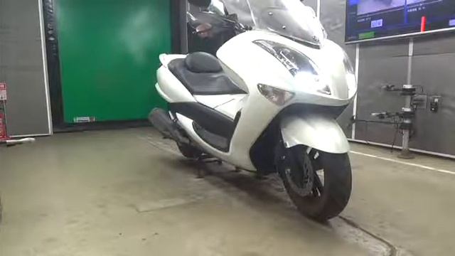 YAMAHA MAJESTY 250 SG20J смотреть онлайн